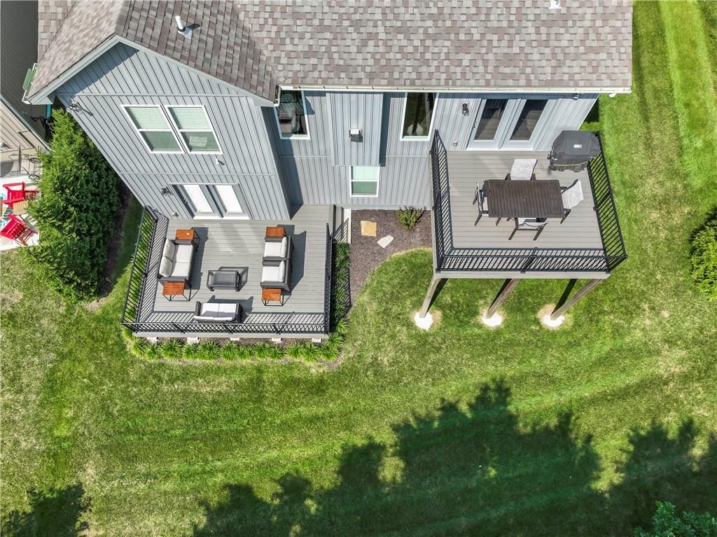 2404 NW Peekaboo Court — photo 42