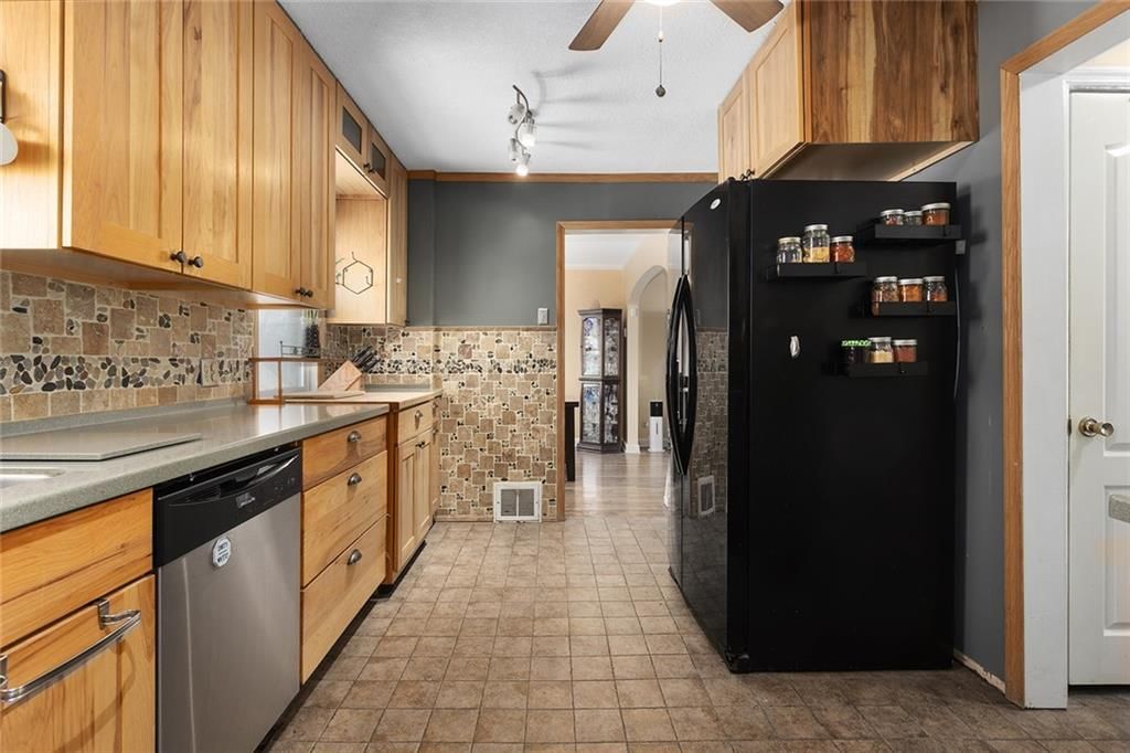 8419 Ward Parkway Parkway — photo 4