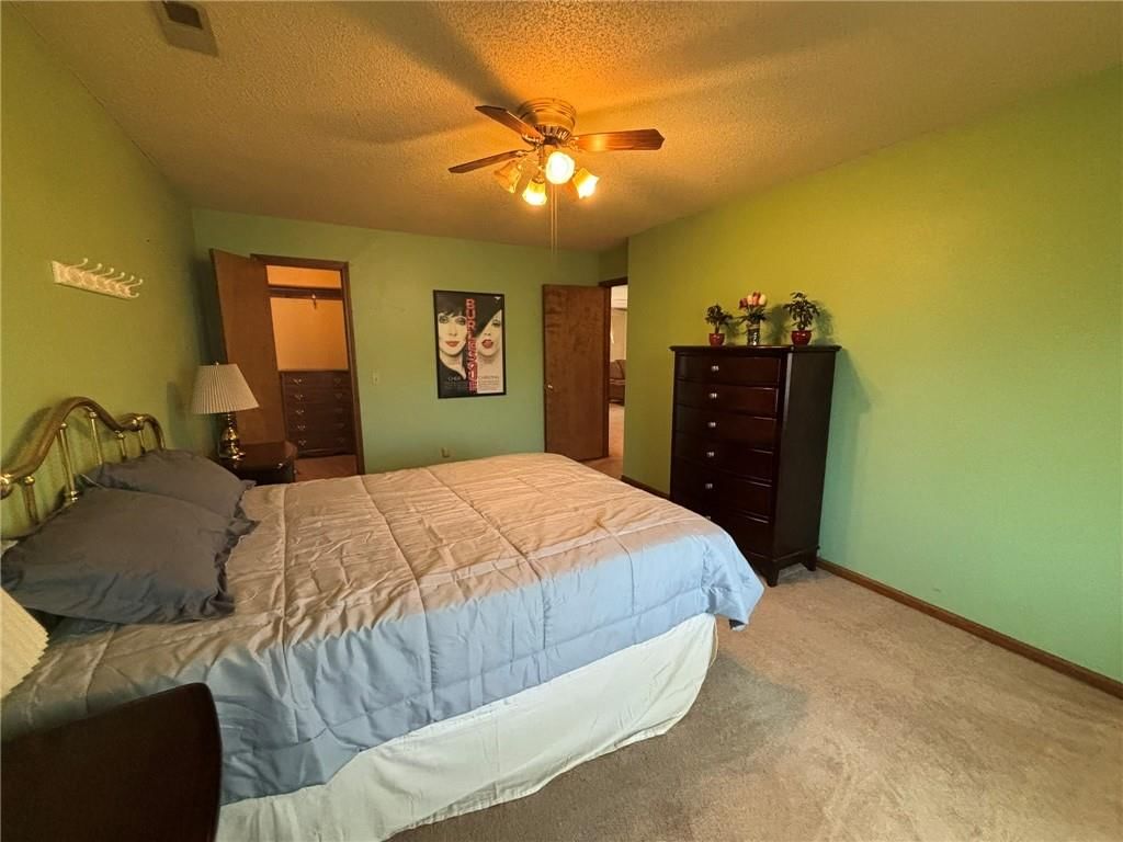 4241 Douglas Street — photo 16