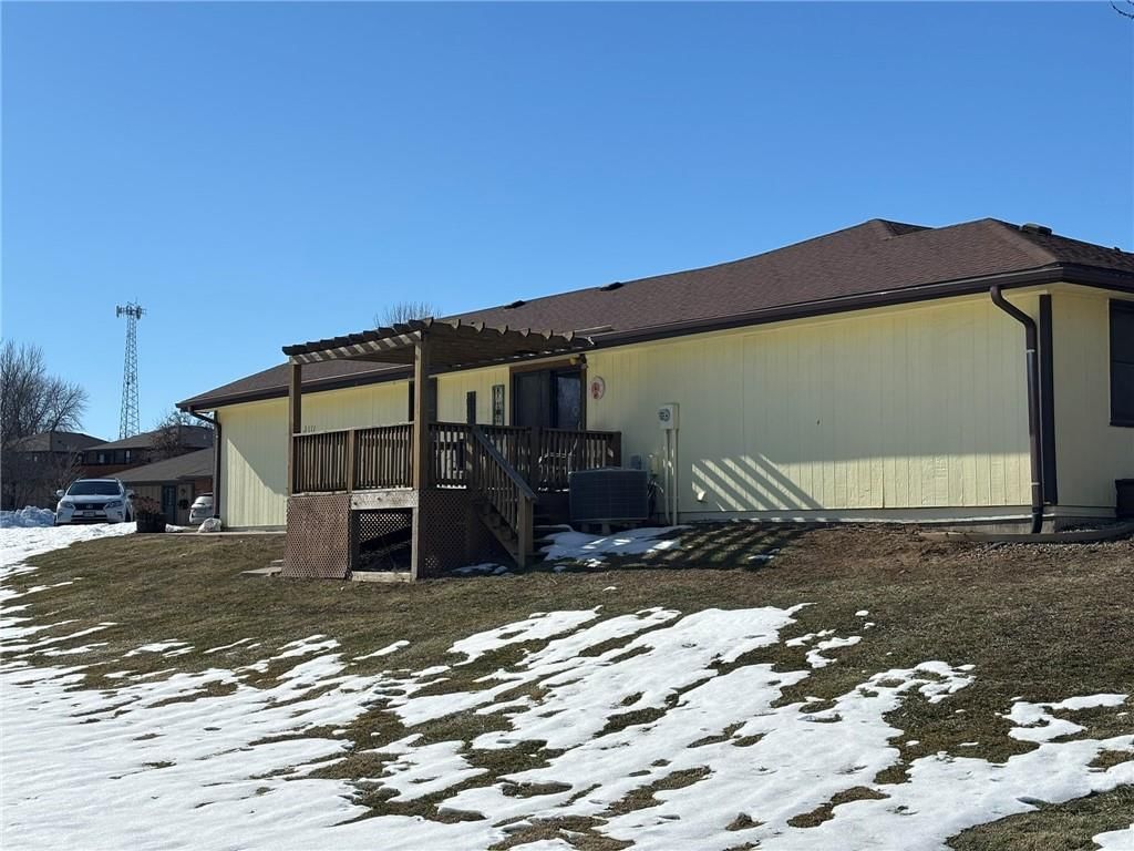 4241 Douglas Street — photo 35