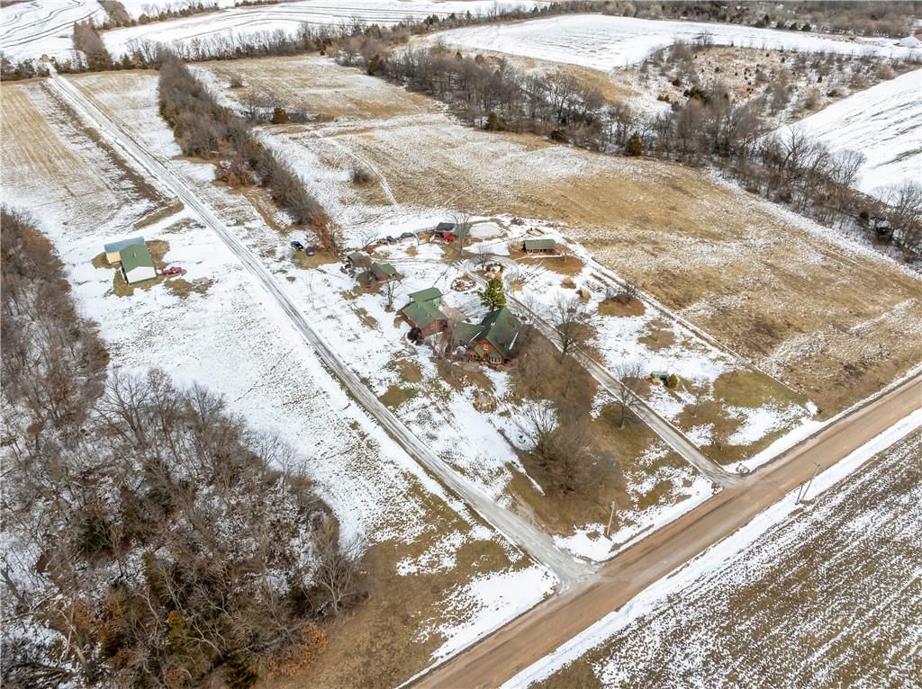 28523 Concordia Lake Road — photo 43