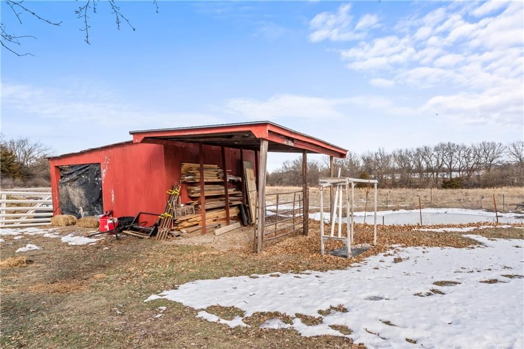 28523 Concordia Lake Road — photo 55