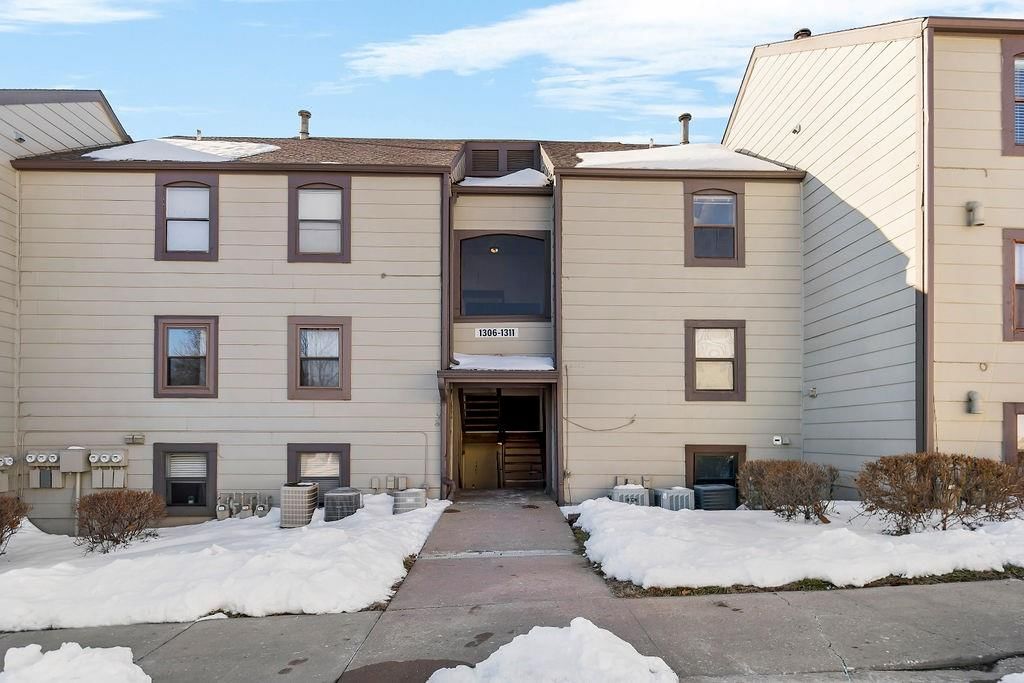 1409 Westbrooke Street — photo 14