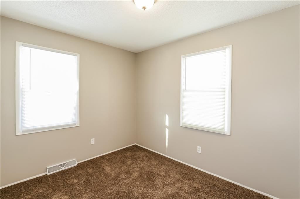 4837 N Wallace Avenue — photo 13
