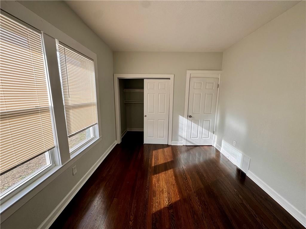 2740 Park Avenue — photo 25