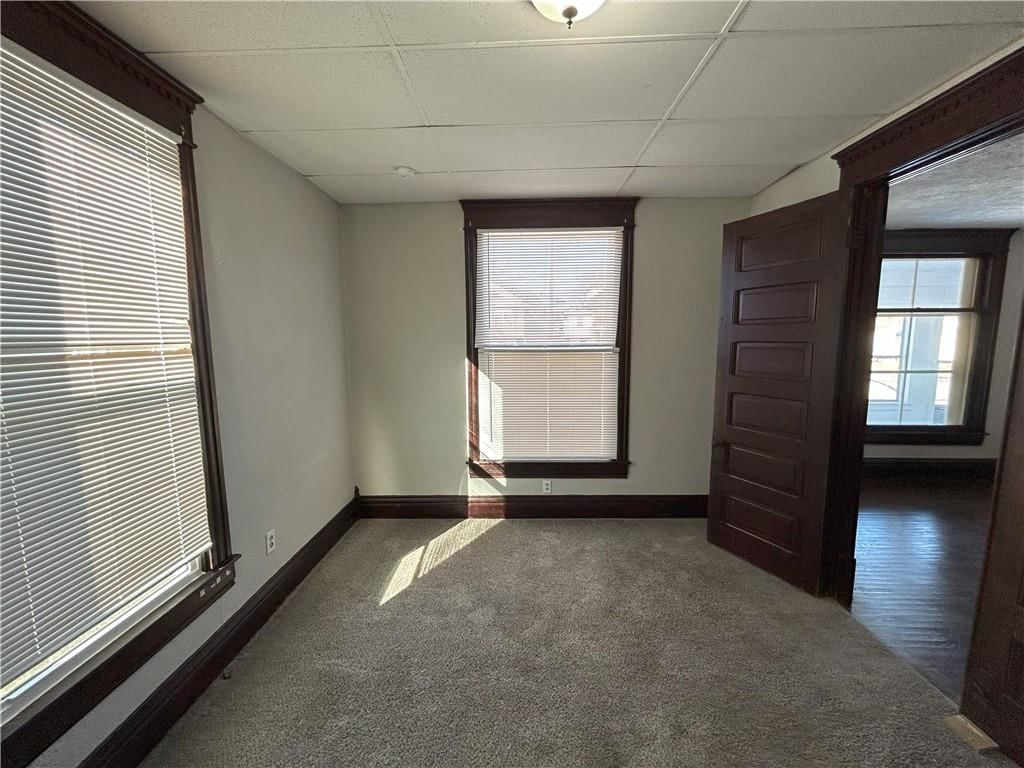 505 W Walnut Street — photo 13