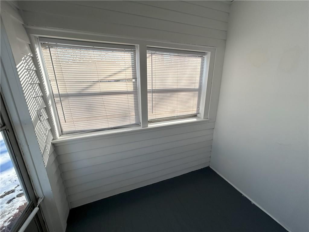 505 W Walnut Street — photo 24