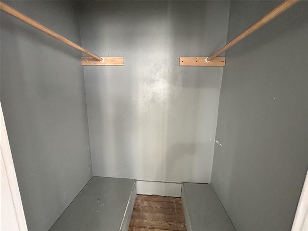 505 W Walnut Street — photo 27