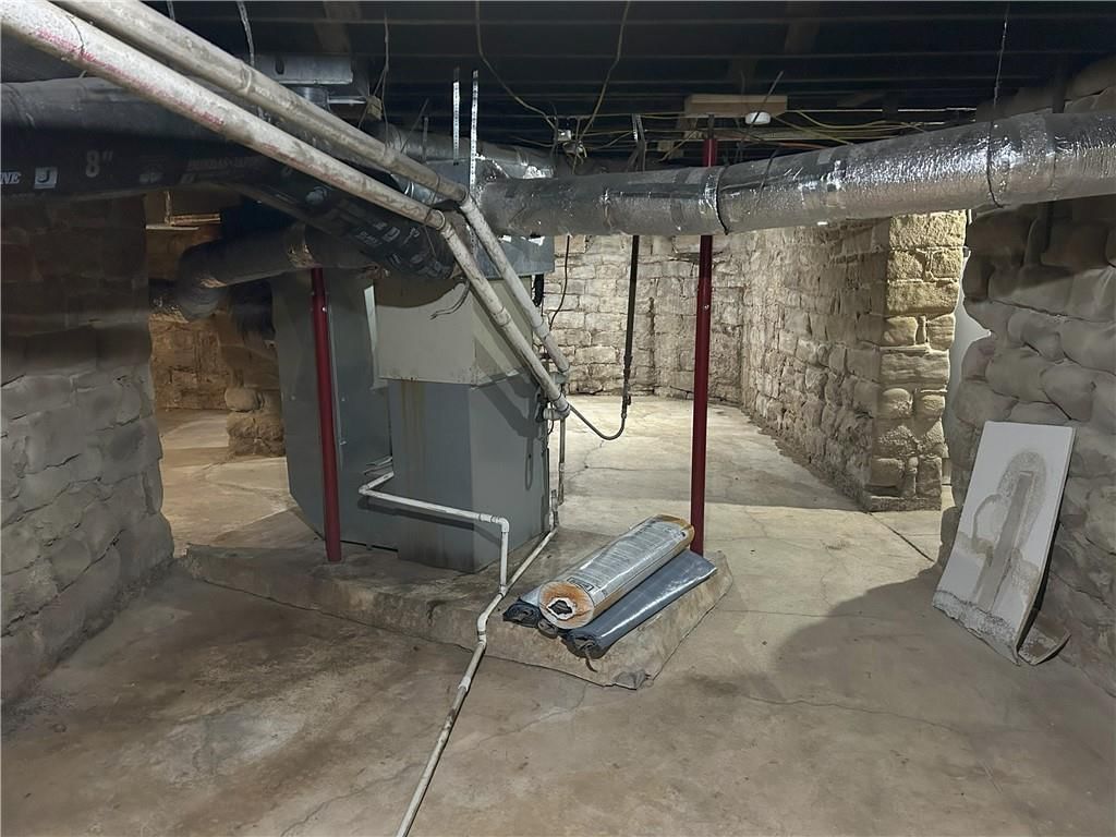 505 W Walnut Street — photo 29