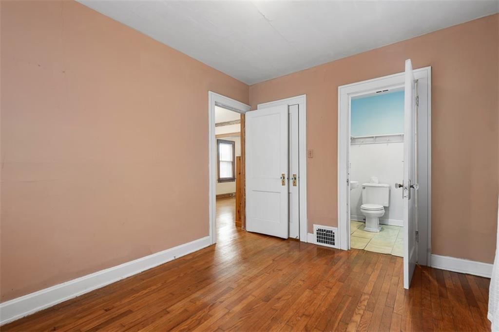 4735 Fairmount Avenue — photo 11