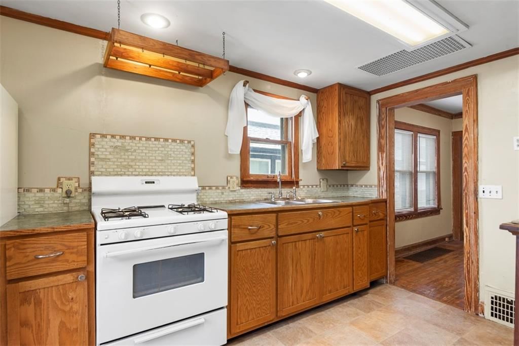 4735 Fairmount Avenue — photo 15