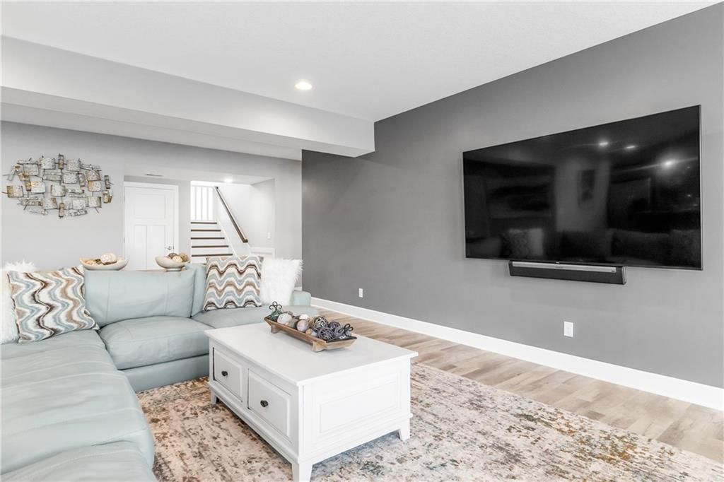 2532 Willow Creek Lane — photo 57
