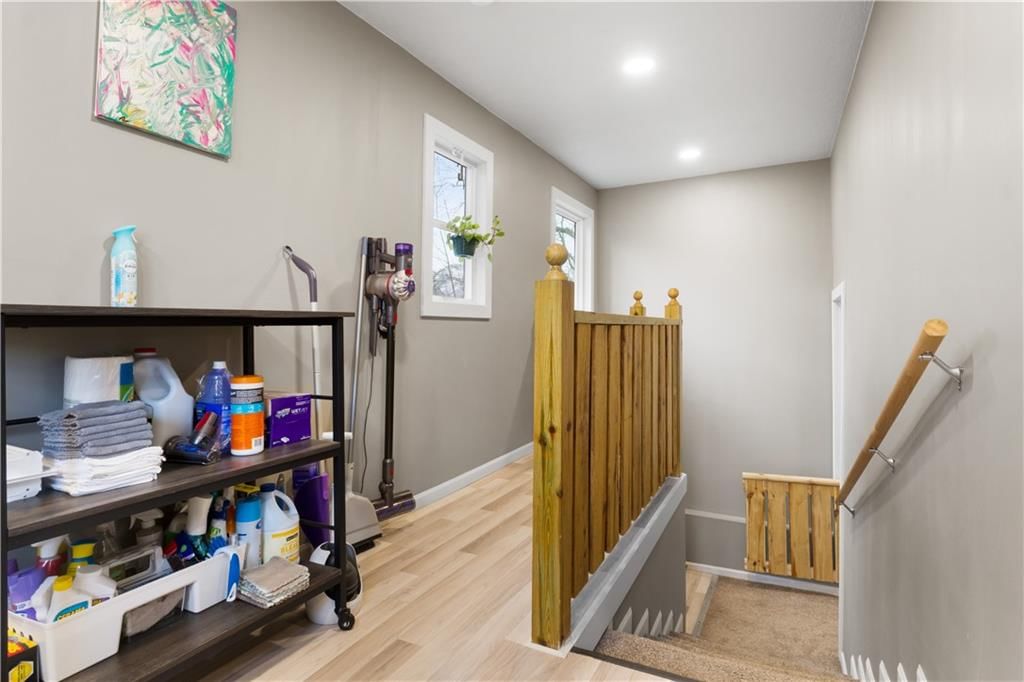 713 S Willis Avenue — photo 20
