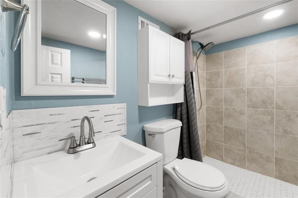 713 S Willis Avenue — photo 23