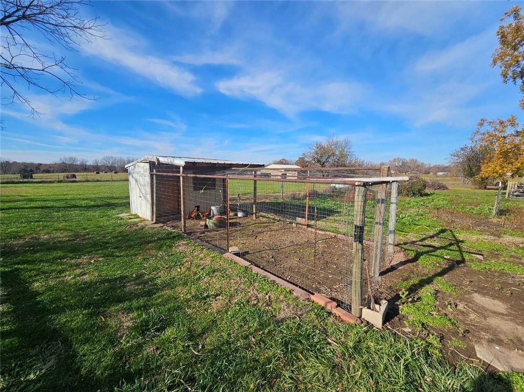 122 Buckner Tarsney Road — photo 41