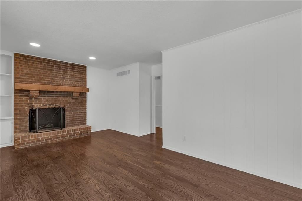 3510 S Park Avenue — photo 23