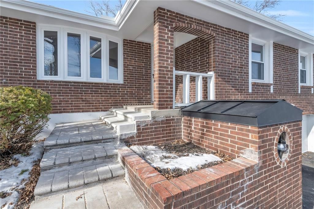 3510 S Park Avenue — photo 4