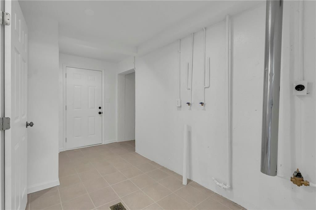 3510 S Park Avenue — photo 44