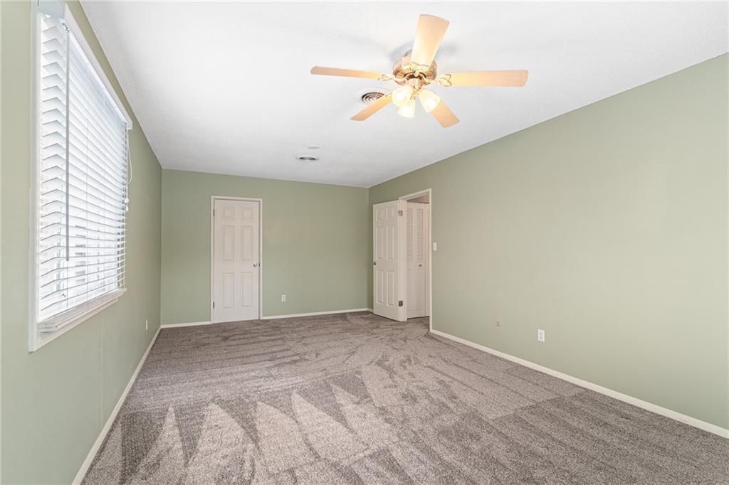 7167 NW CHAPEL WOODS Circle — photo 11