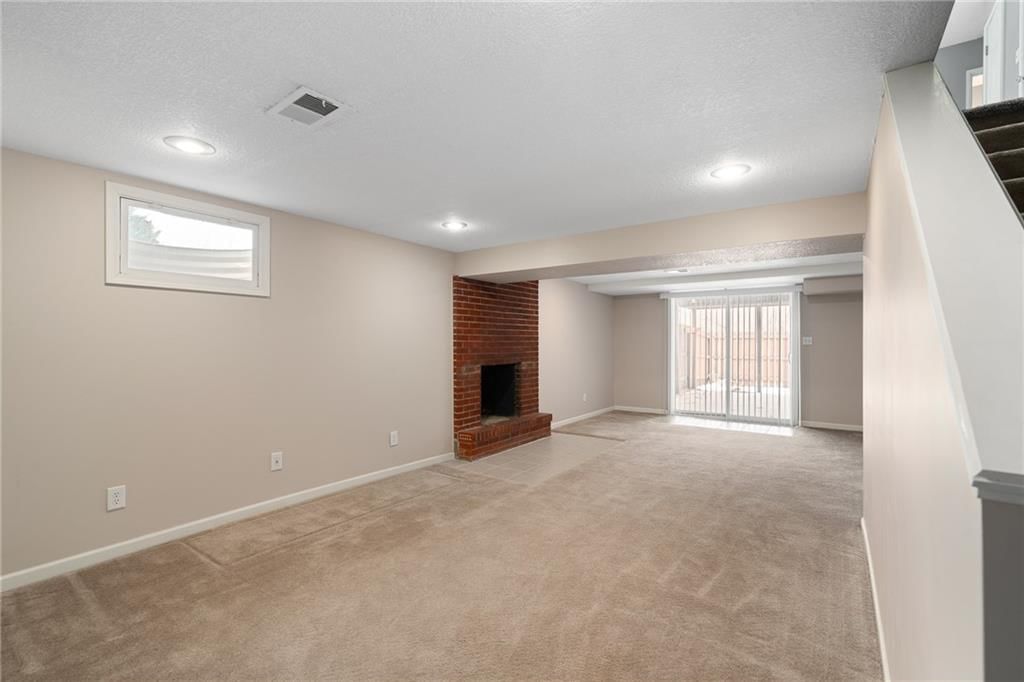 7167 NW CHAPEL WOODS Circle — photo 17