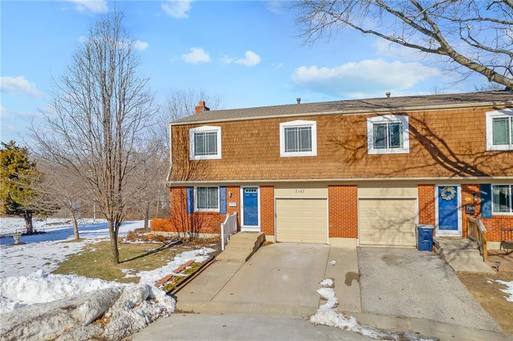 7167 NW CHAPEL WOODS Circle — photo 31