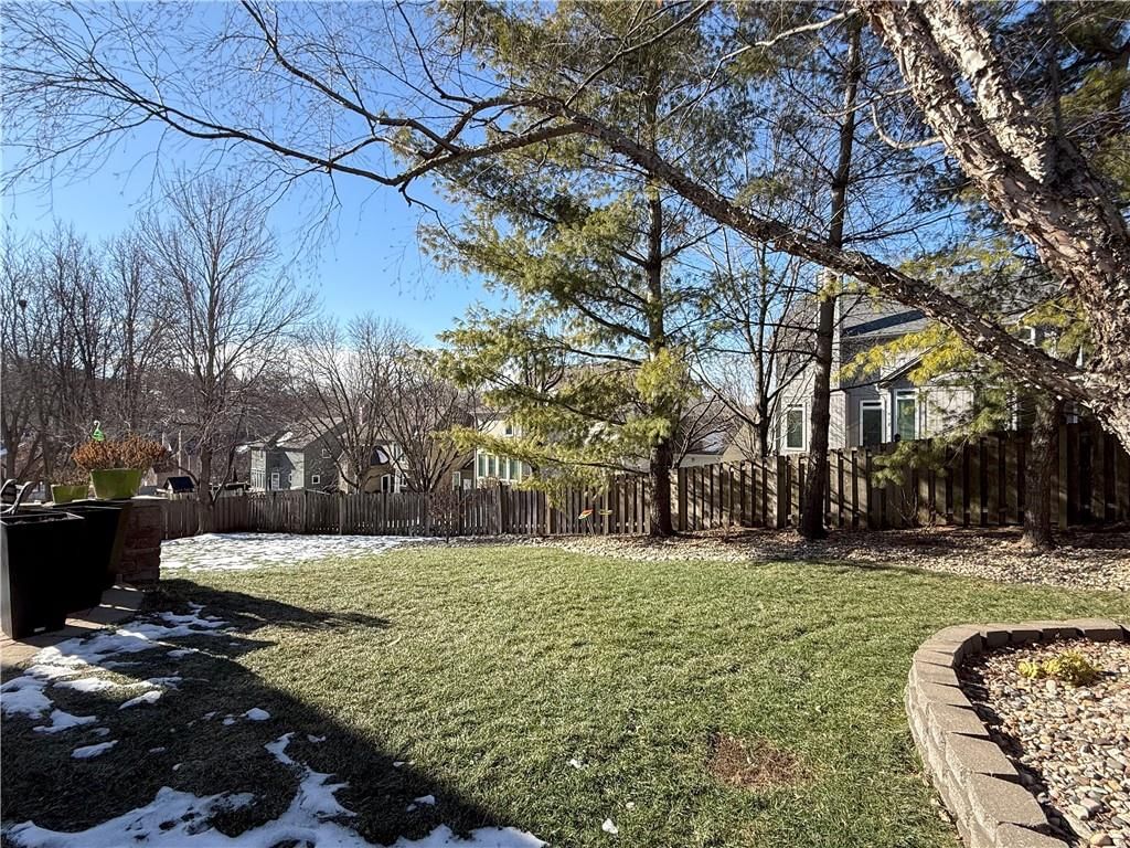 5302 Hallet Street — photo 12