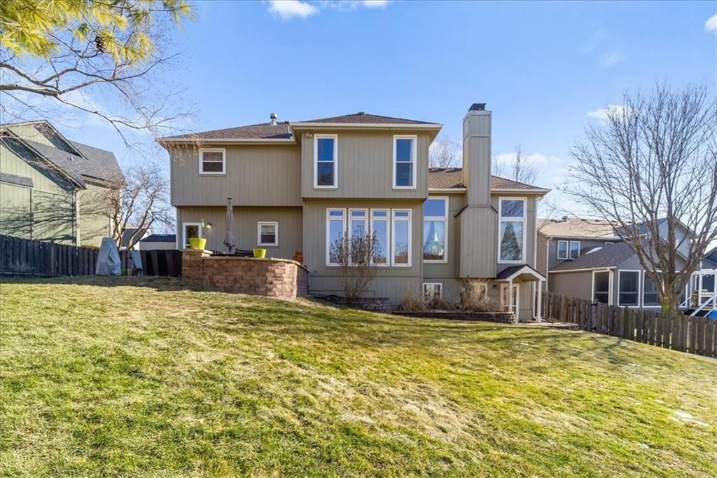5302 Hallet Street — photo 27