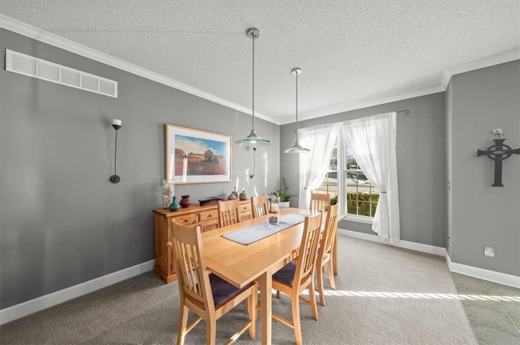5302 Hallet Street — photo 8