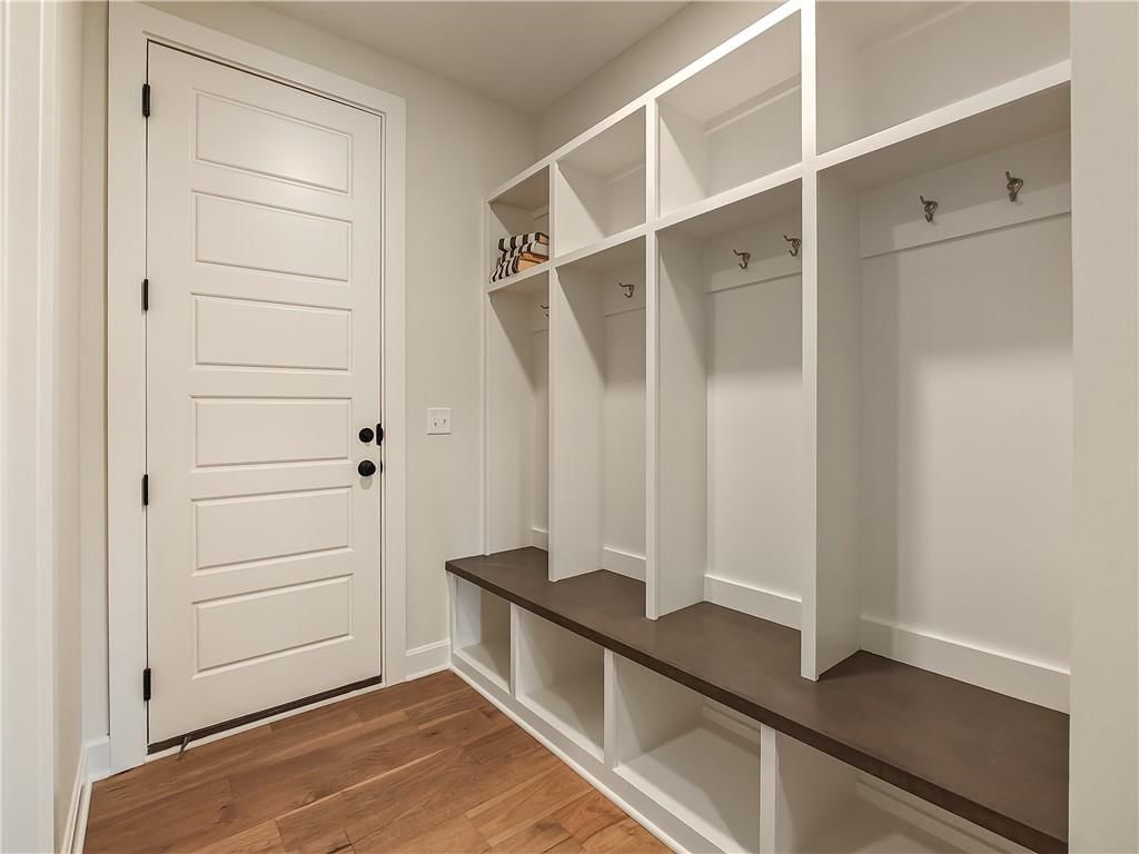 18336 Monrovia Street — photo 24
