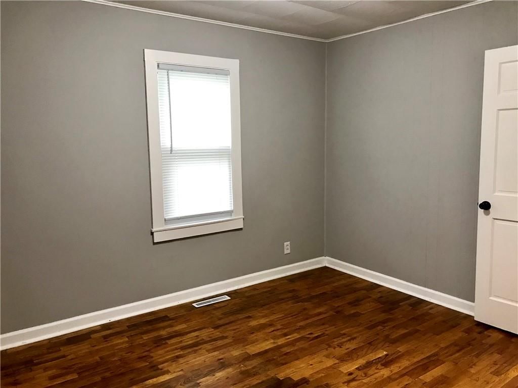 2418 Angelique Street — photo 8