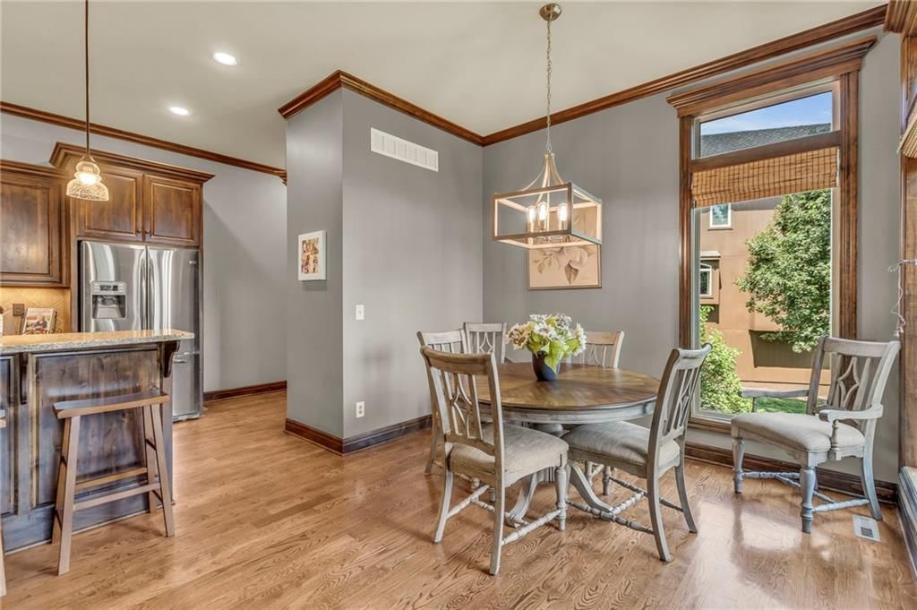 11525 S Carbondale Street — photo 27