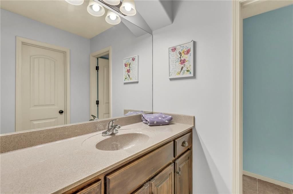 11525 S Carbondale Street — photo 43