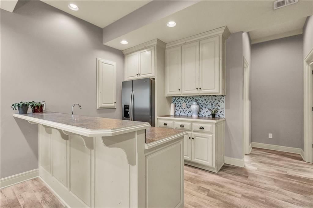 11525 S Carbondale Street — photo 52
