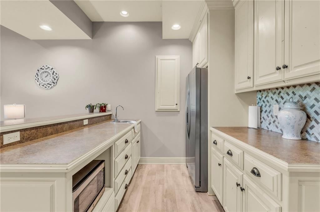 11525 S Carbondale Street — photo 53