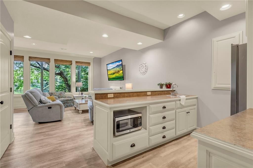 11525 S Carbondale Street — photo 54