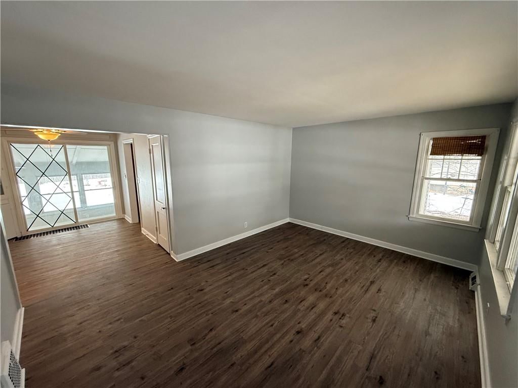 1318 W 29th Terrace S — photo 5