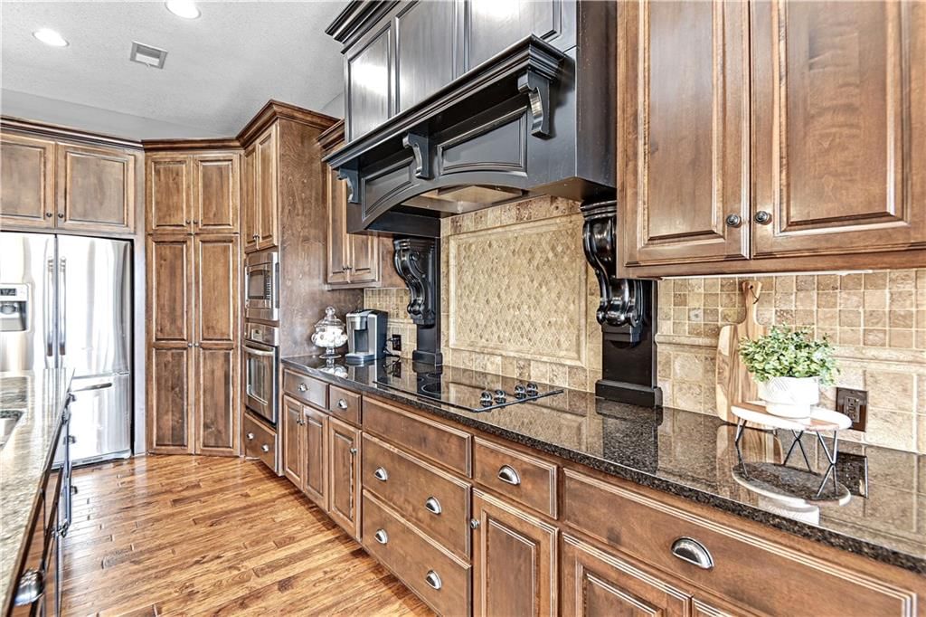 11313 W 153rd Street — photo 11