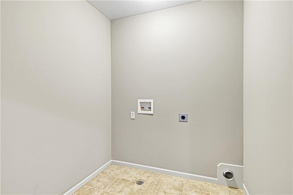 11313 W 153rd Street — photo 28