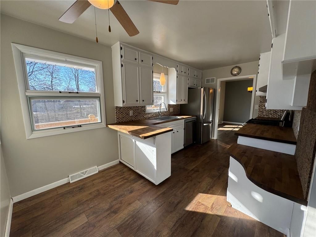 320 Hamilton Street — photo 18
