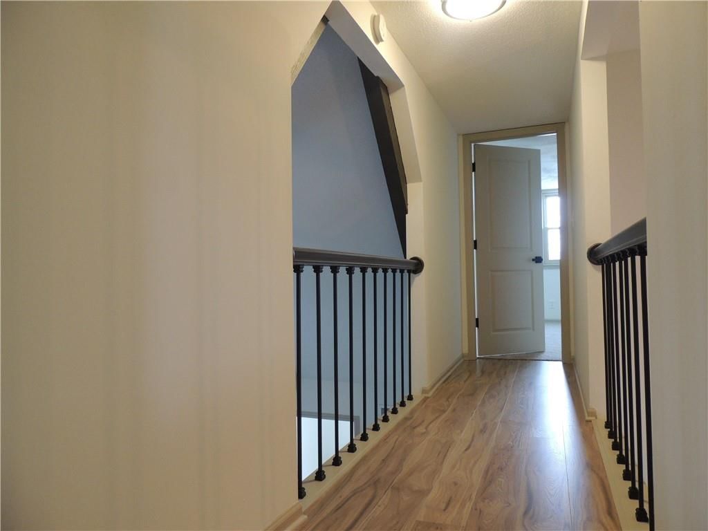 205 NE Hearnes Avenue — photo 15