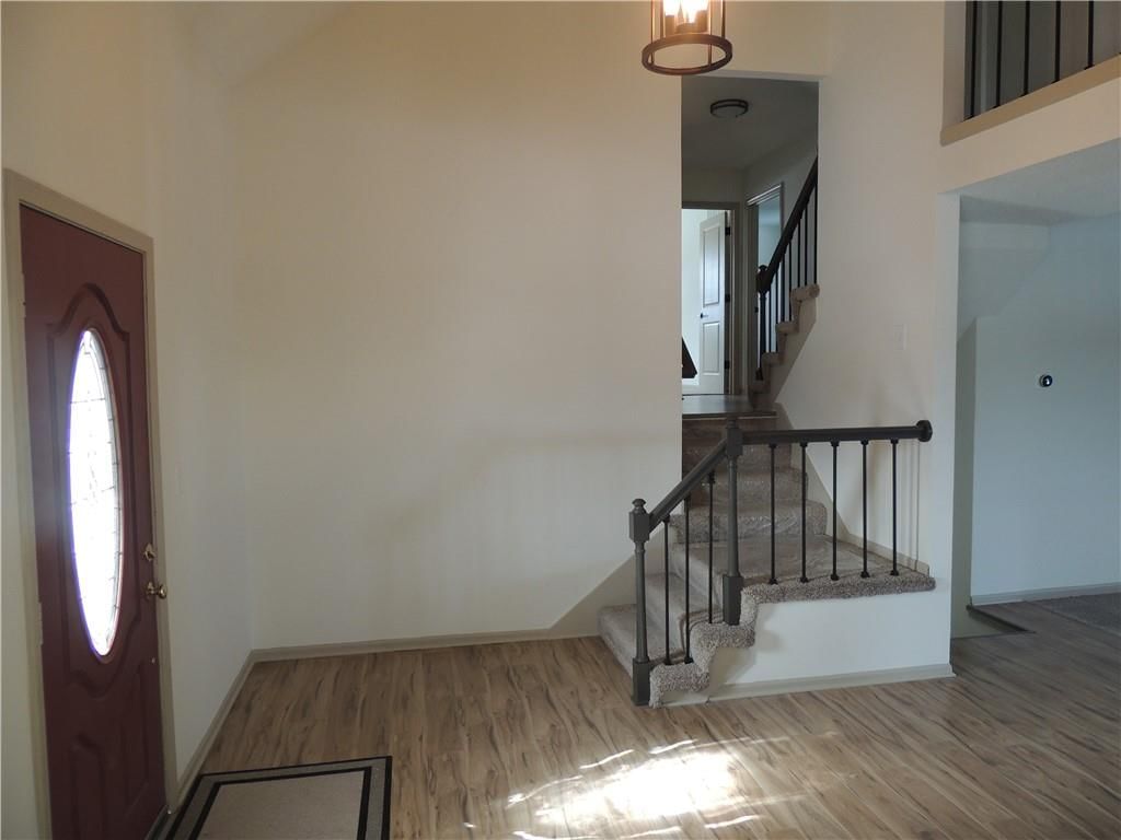205 NE Hearnes Avenue — photo 9