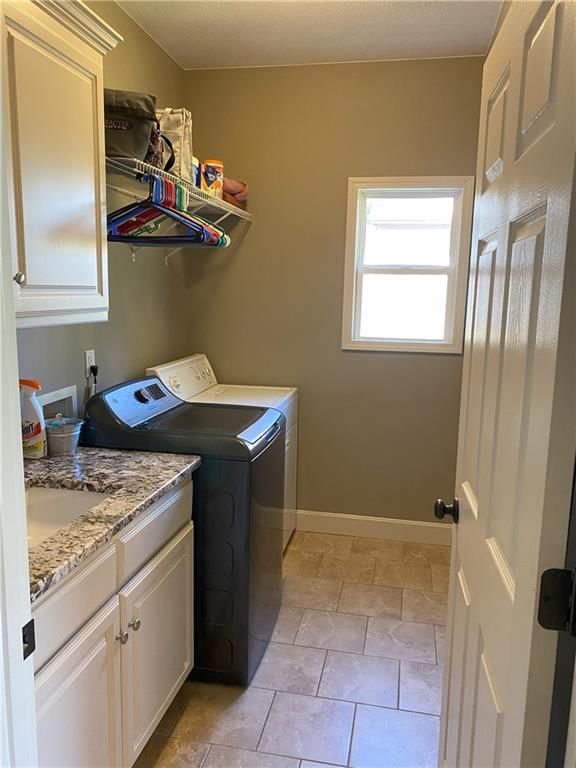 2637 SW Carlton Drive — photo 14
