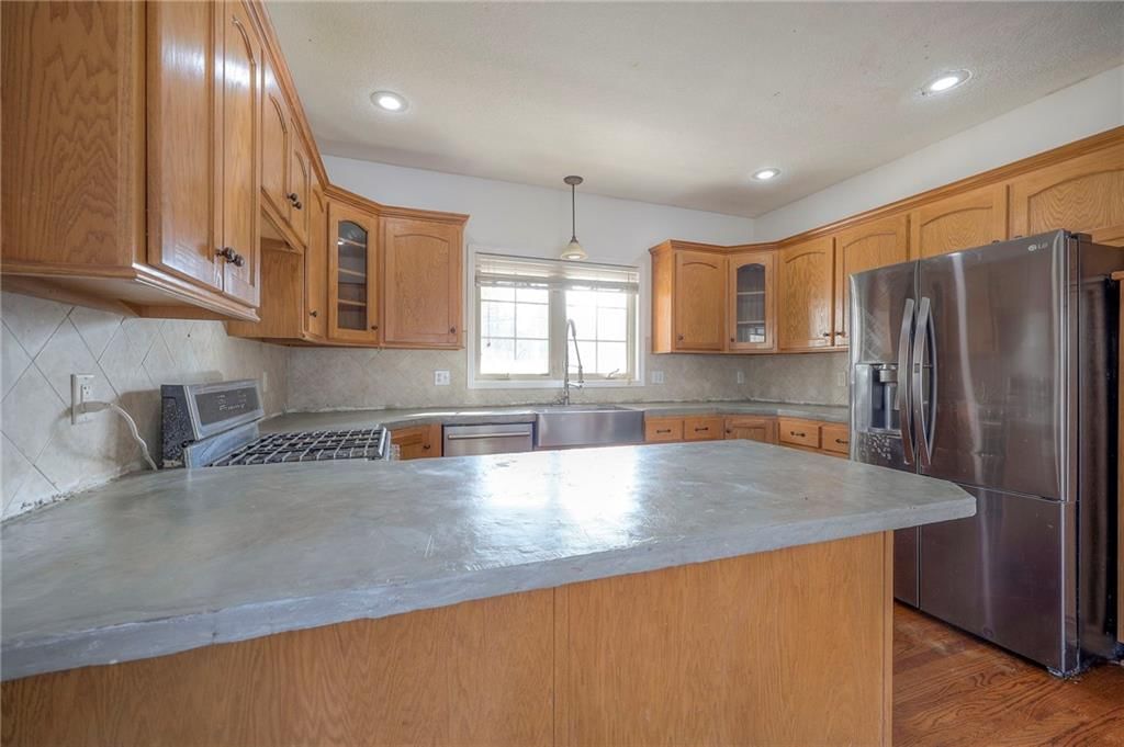2150 E Red Bridge Road — photo 11