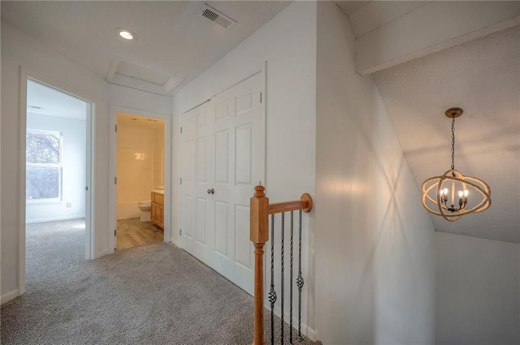 2150 E Red Bridge Road — photo 15
