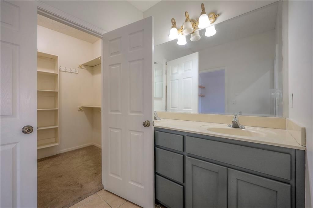 2150 E Red Bridge Road — photo 33