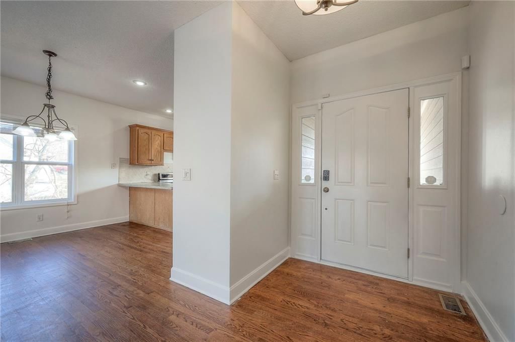 2150 E Red Bridge Road — photo 8
