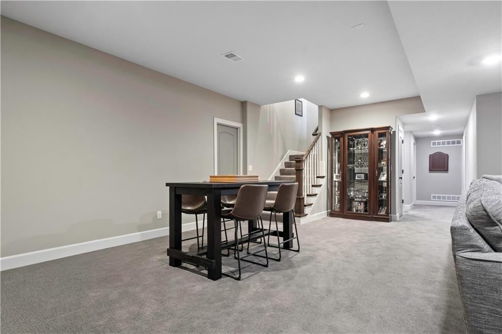 16625 S Loiret Street — photo 43