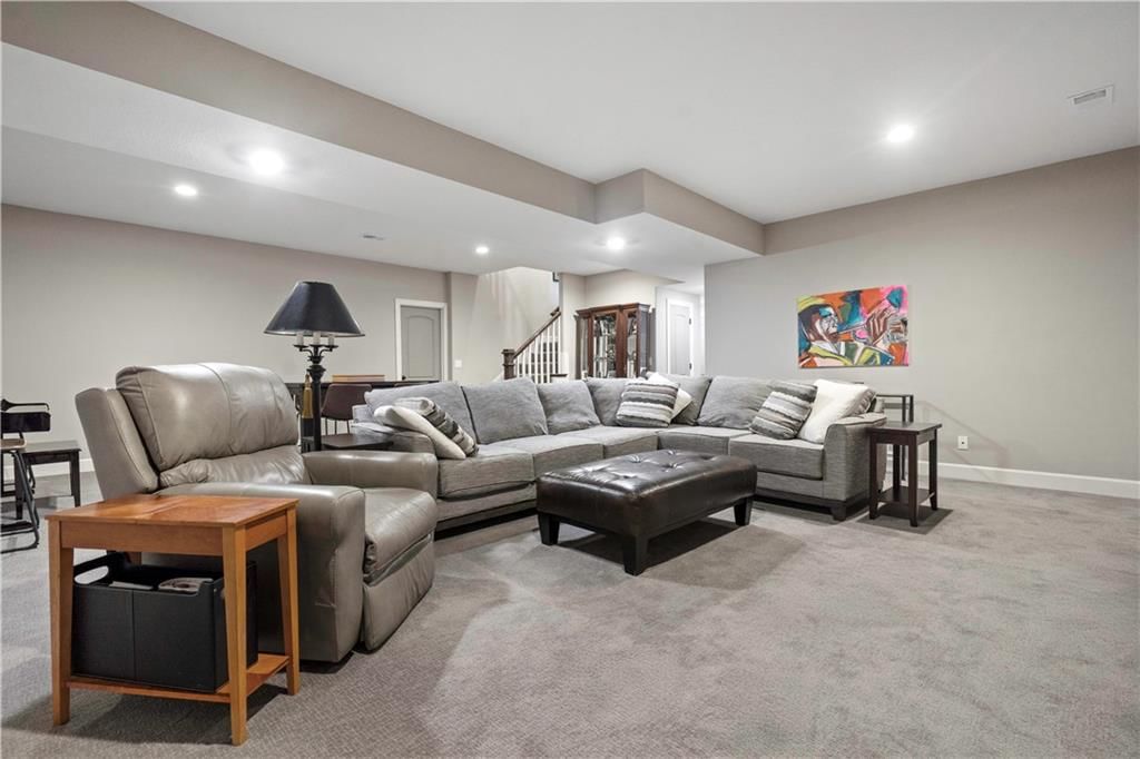 16625 S Loiret Street — photo 44