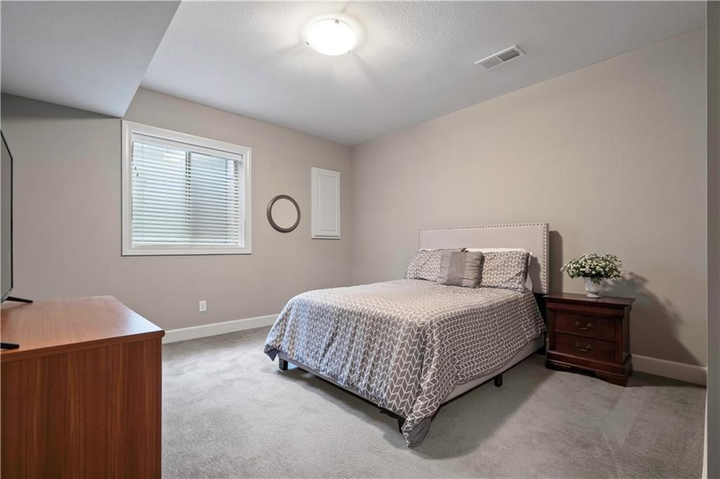 16625 S Loiret Street — photo 51