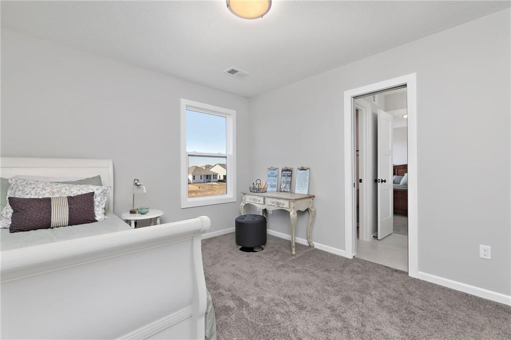 16875 Norton Street — photo 32